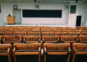 5 Tips for Selecting the Right College to Apply To