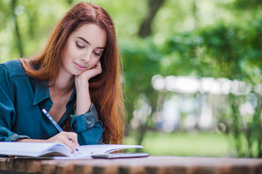 Top Five Tips for Getting Your College Essay Right 1